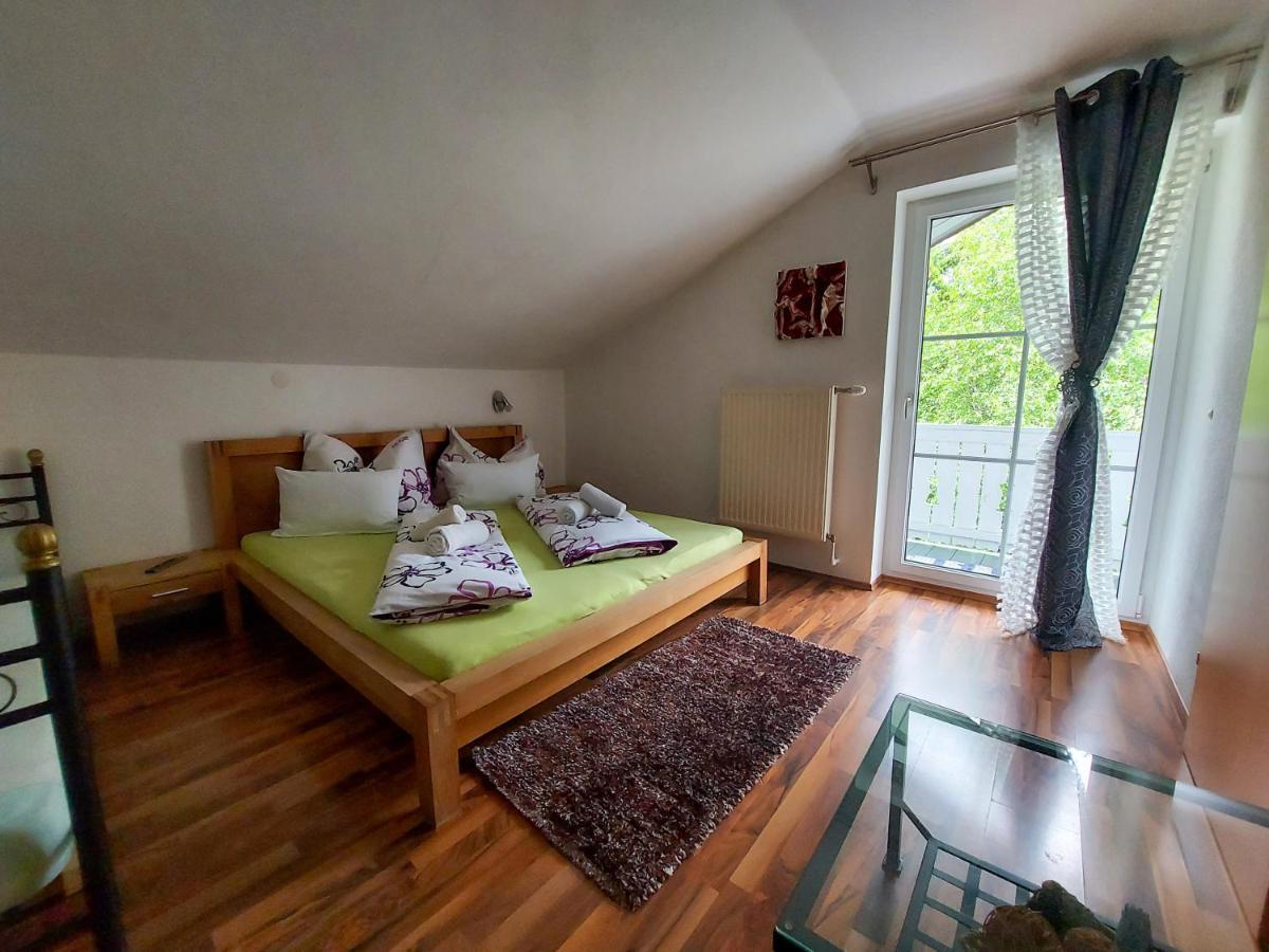 Haus Emily Bed & Breakfast Schladming Eksteriør bilde